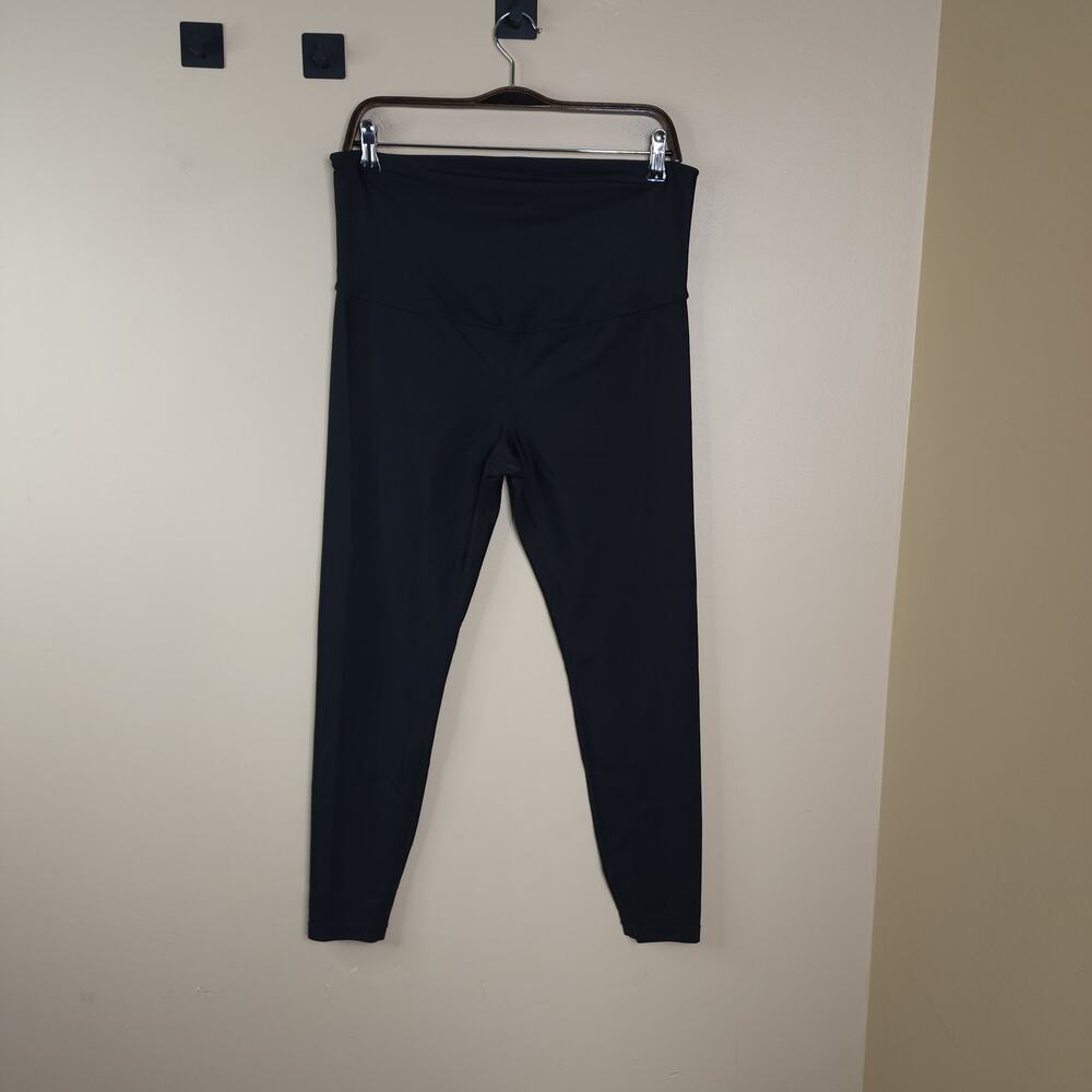 Gap Fit Women's Maternity Leggings in Black Size M